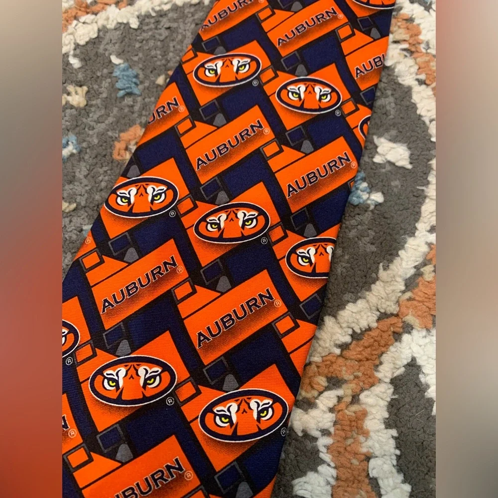 Auburn‎ Tigers Diagonal Ties Necktie 100% Silk